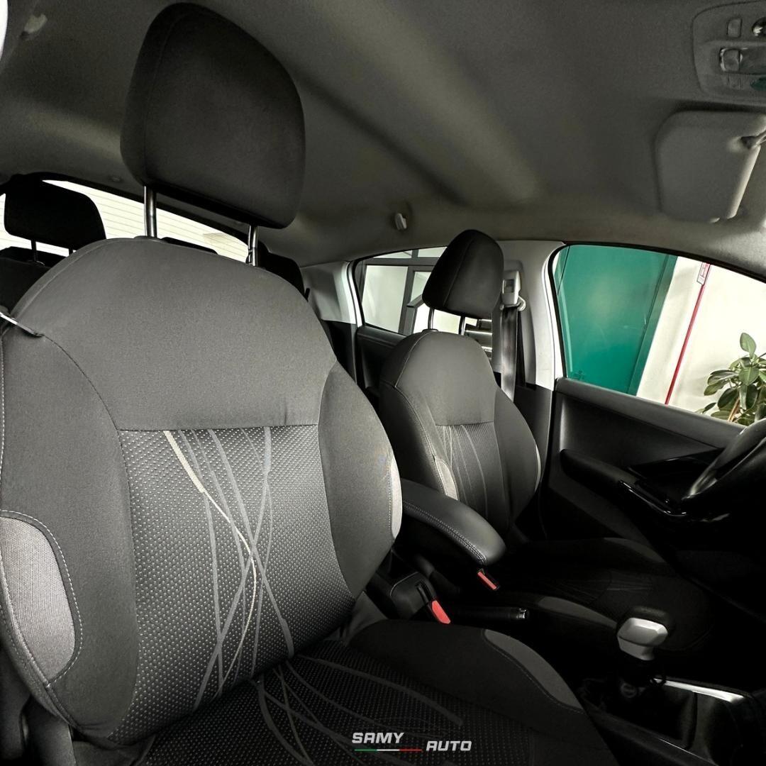 Peugeot 208 1.4 HDi 68 CV 5 porte Access