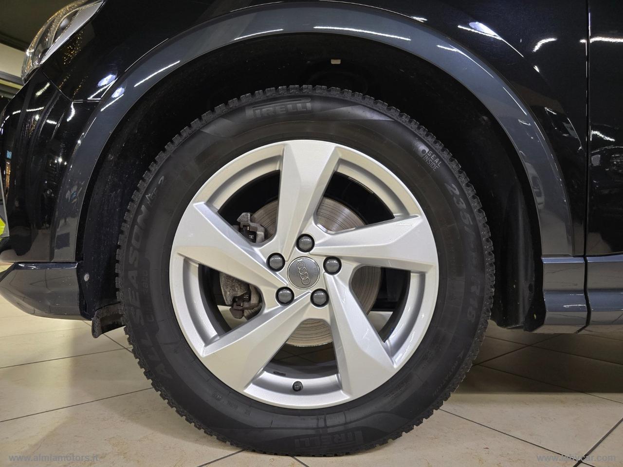 AUDI Q3 35 TDI S tronic