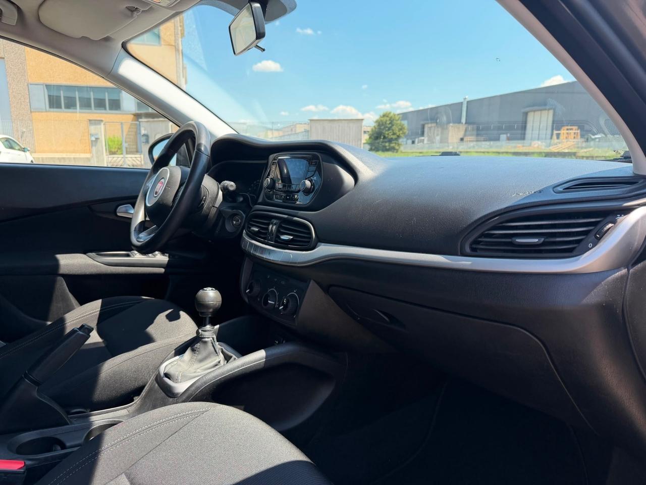 Fiat Tipo 1.4 SW Lounge con GARANZIA 12 m