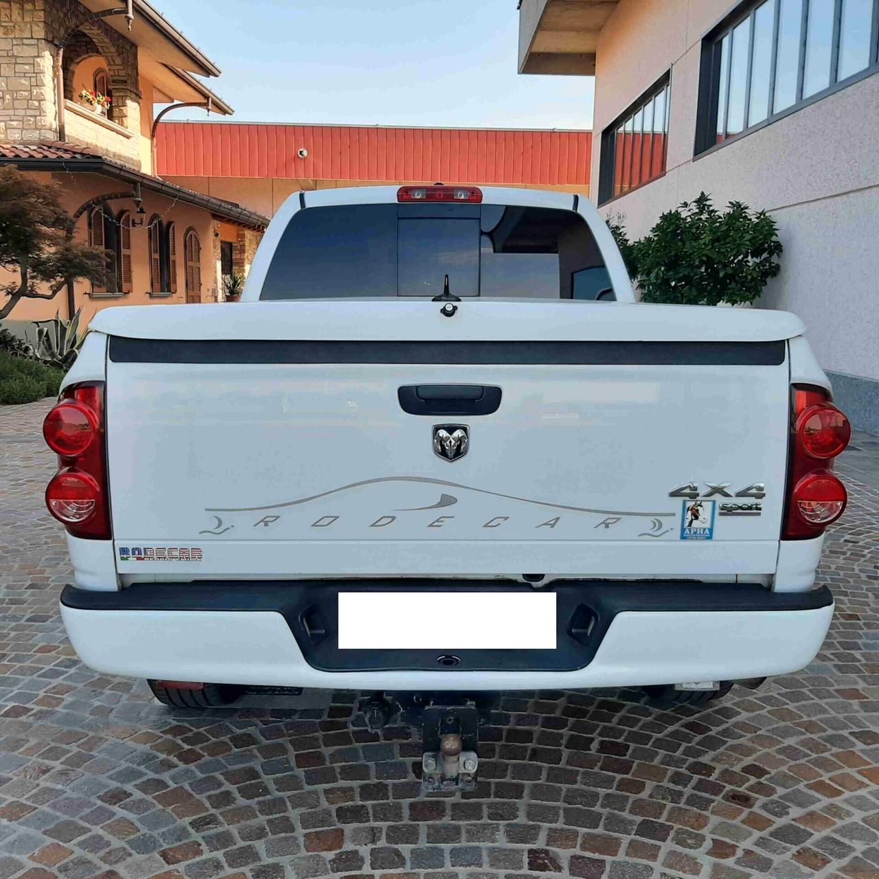 Dodge RAM 1500 Hemi 5.7 anno 2007 motore fuso