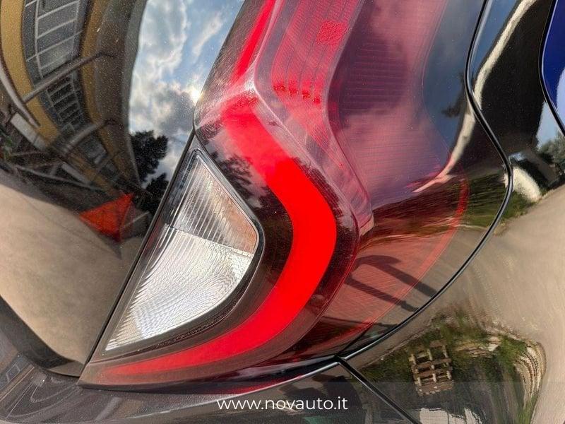 Toyota Aygo X 1.0B (72 CV) Lounge