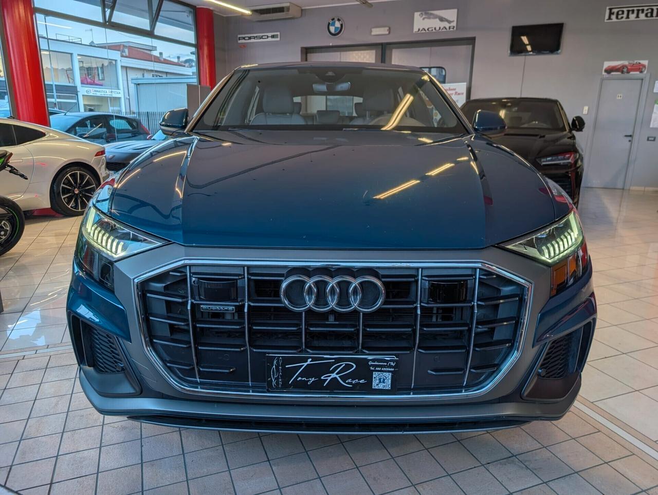 Audi Q8 45 TDI quattro 3.0 diesel S-LINE IVA ESPOSTA