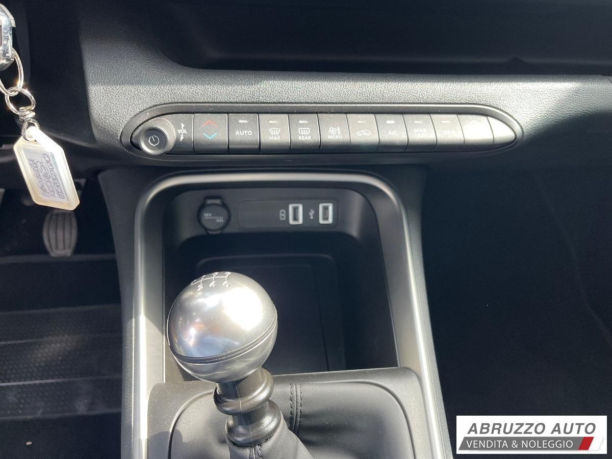 JEEP Avenger 1.2 Turbo Altitude Km 2.700 PROMO