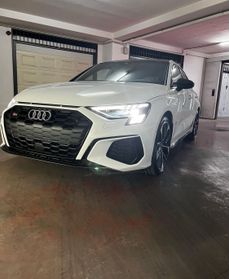 Audi A3 S3 Sedan TFSI 310 CV quattro S tronic sport attitude