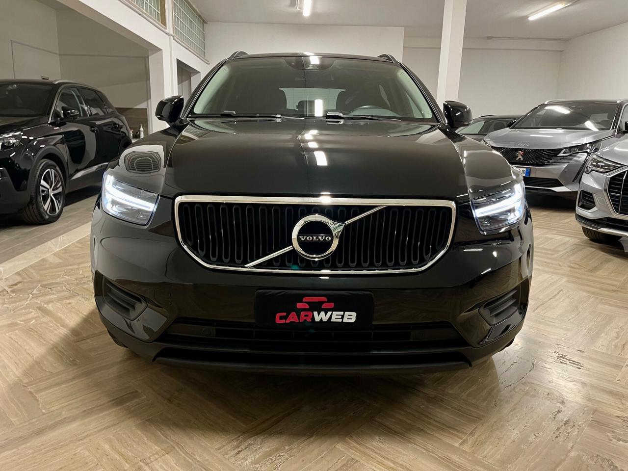 VOLVO XC40 D3 Geartronic Momentum 2020
