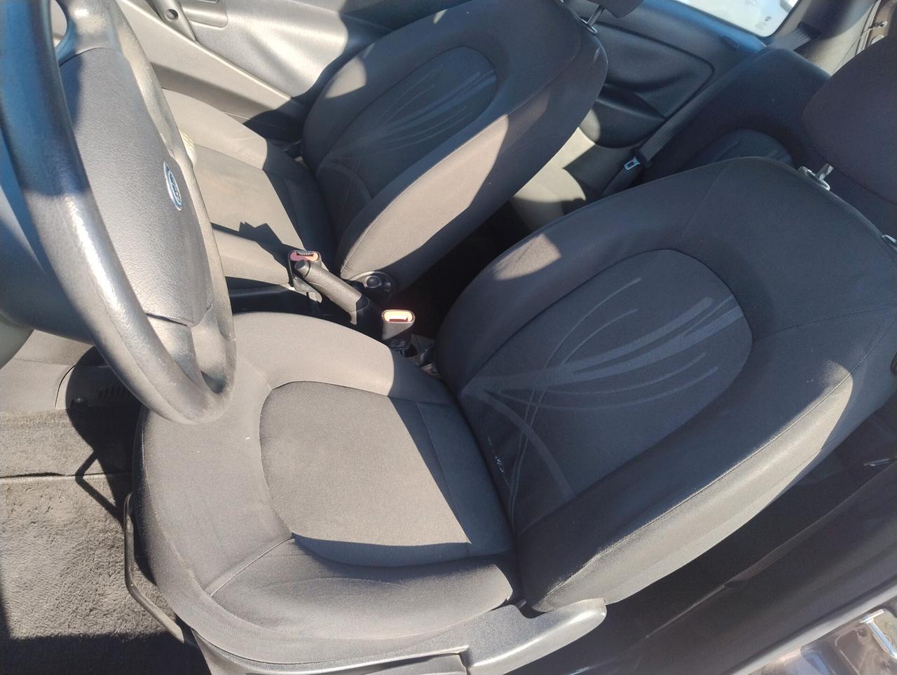 Lancia Ypsilon 1.2 69 CV Platinum