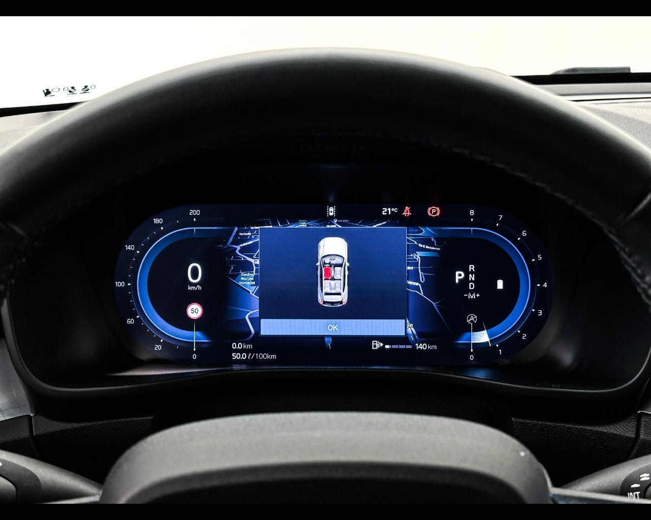 VOLVO XC40 (2017-->) - XC40 B3 automatico Core