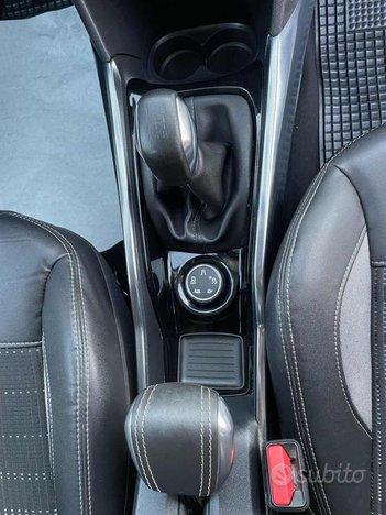 PEUGEOT 2008 1.6 e-HDi 92 CV Stop&Start Allure