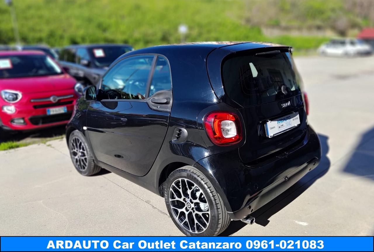 Smart Fortwo 0.9 Turbo 90 cv Cambio Automatico