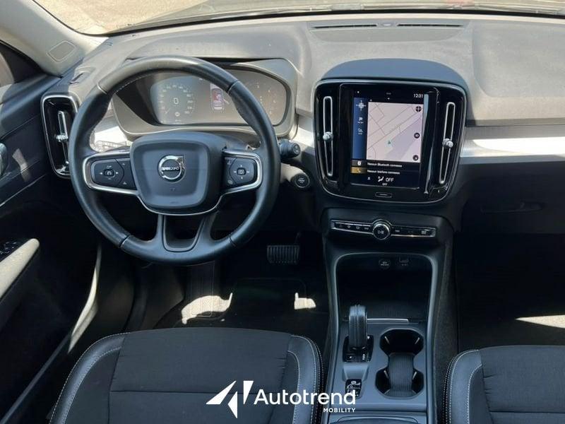 Volvo XC40 D3 150 CV AWD Automatica NAVI LED Business Plus
