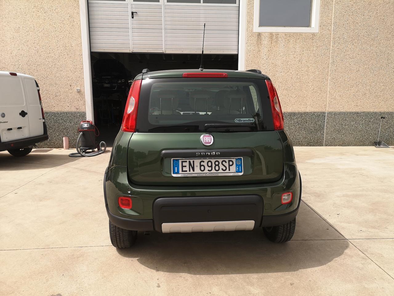 Fiat Panda 1.3 MJT 16V DPF 4x4 Climbing