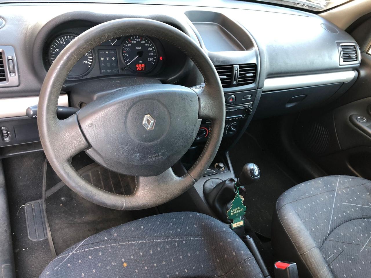 Renault Clio 1.2 cat 3 porte Symbol