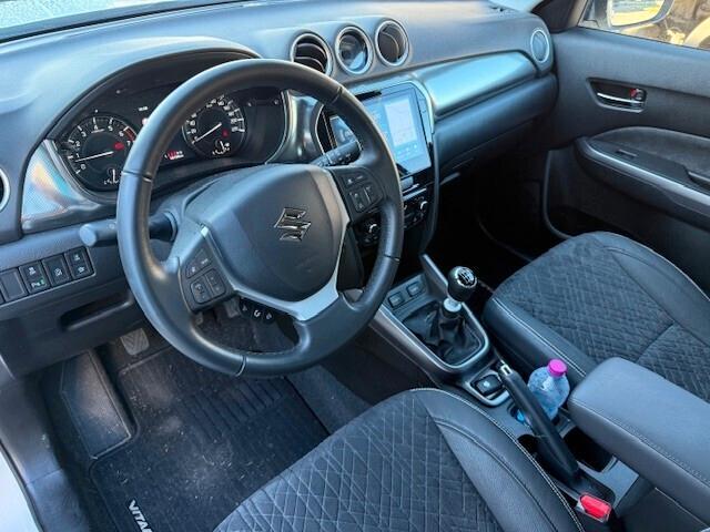 Suzuki Vitara 1.4 Hybrid Cool