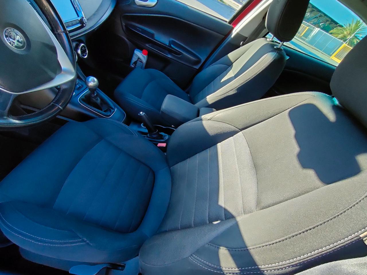 Alfa Romeo Giulietta 1.6 JTDm TCT 120 CV Super