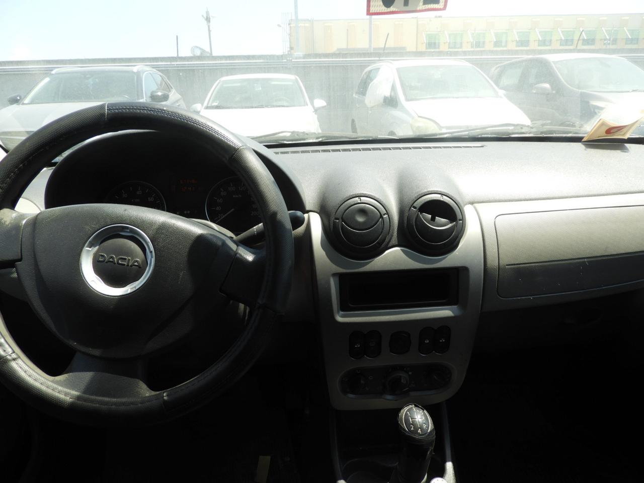 DACIA Sandero I 2008 - Sandero 1.2 16v Story (ambiance) s/clima