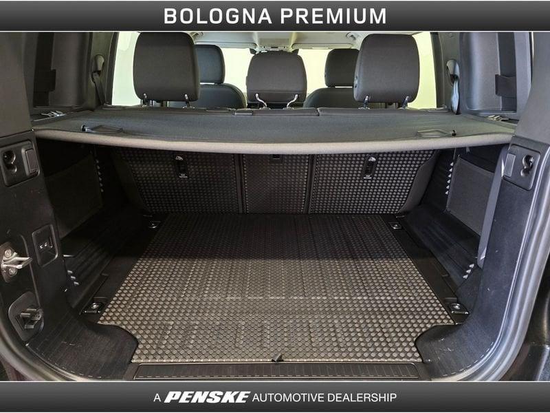 Land Rover Defender 110 3.0D I6 200 CV AWD Auto