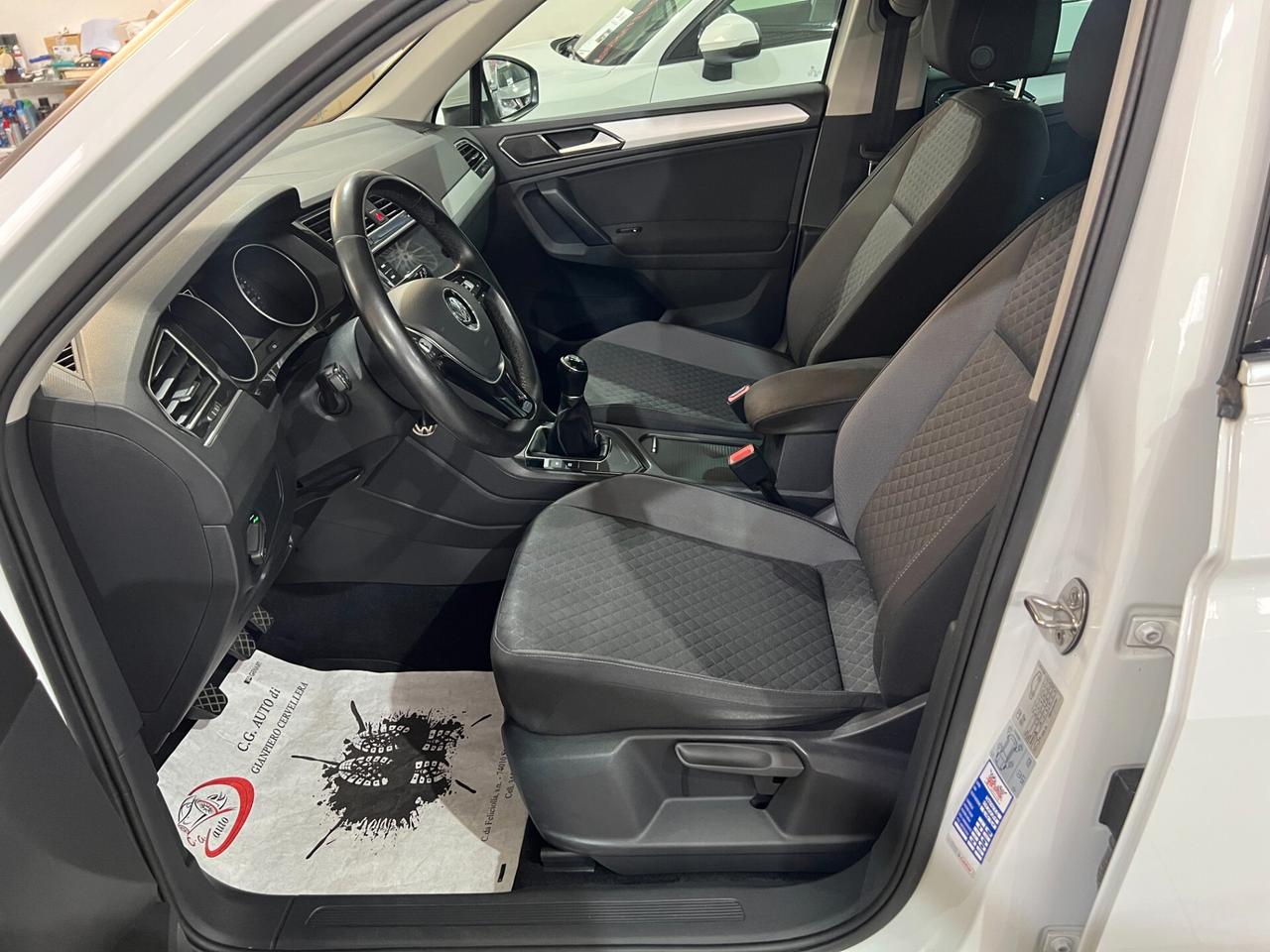 Volkswagen Tiguan 1.6 116 CV - Business Technology - 2017