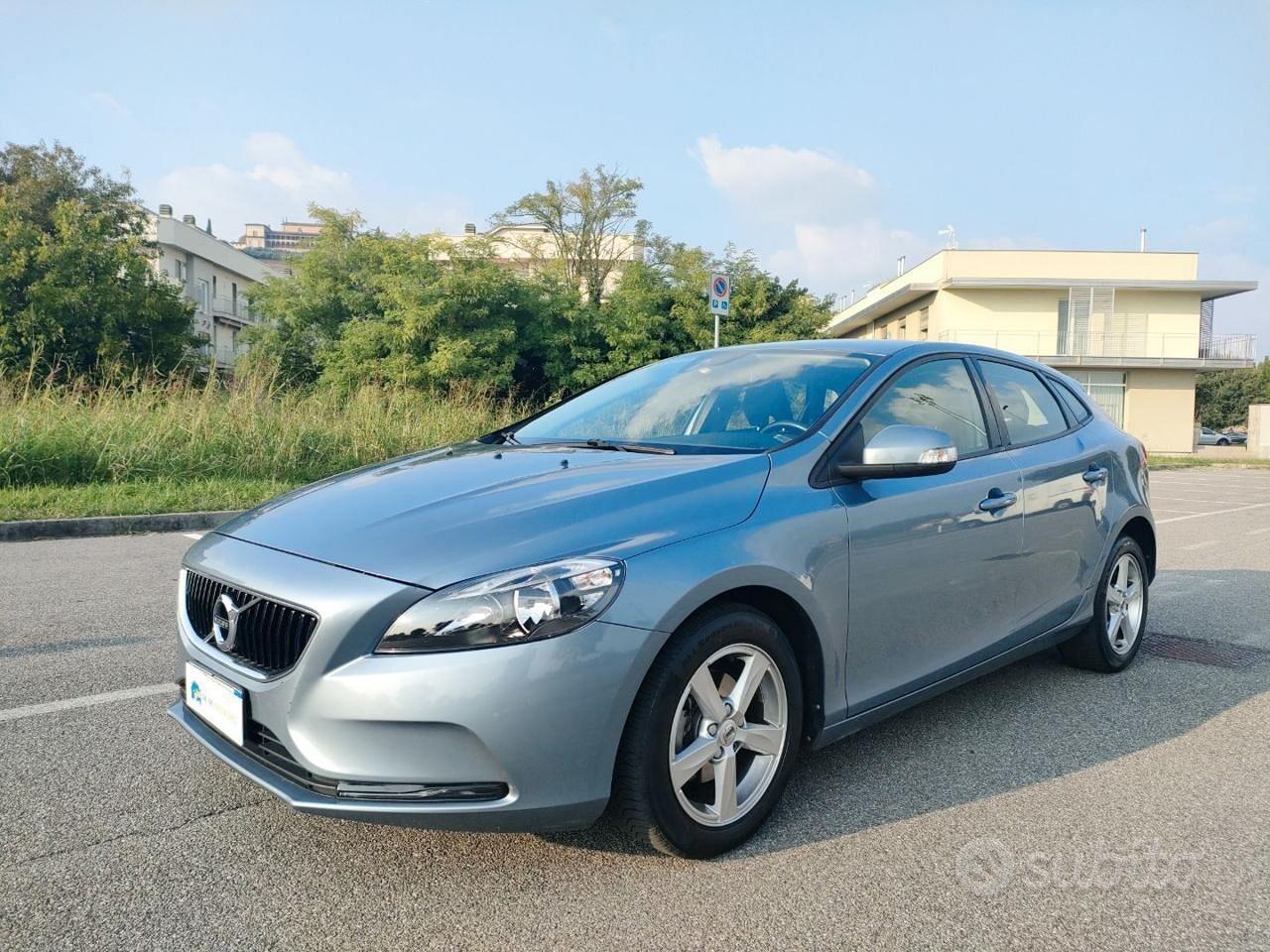 VOLVO V40 D2 Business ProM-Mo