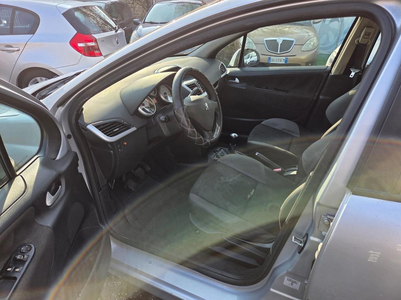 PEUGEOT 207 1.4 HDI 70 CV 50 KW OK NEOPATE-2009