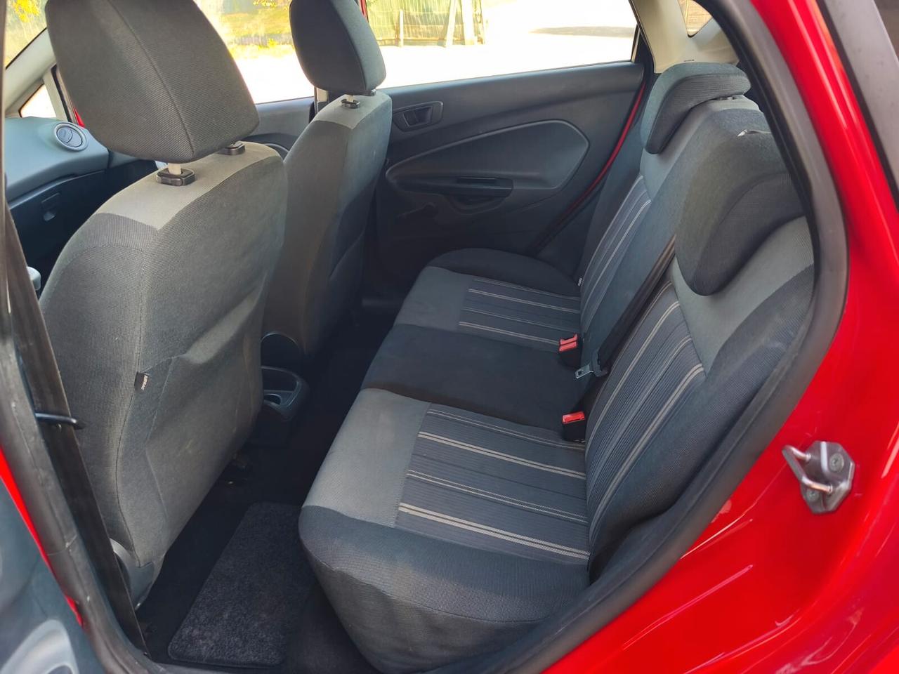 Ford Fiesta 1.4 Titanium Bz-GPL