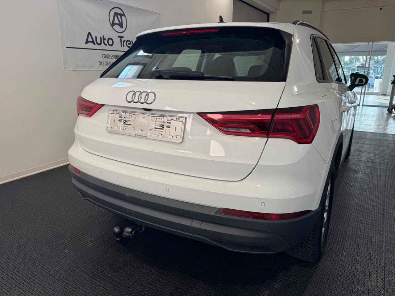 Audi Q3 35 TDI Business Advanced