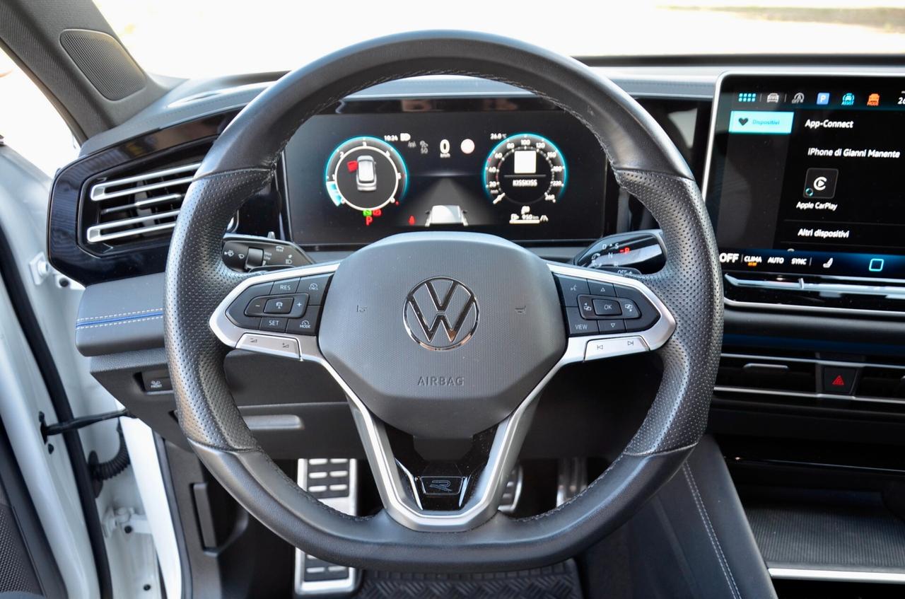 VOLKSWAGEN TIGUAN 2.0 TDI R-LINE 150cv DSG, UNICOPROPRIETARIO, GARANZIA VW 5/28, UFF ITALIANA, IQ LED, SEDILI A GUSCIO, 19″, PERMUTE