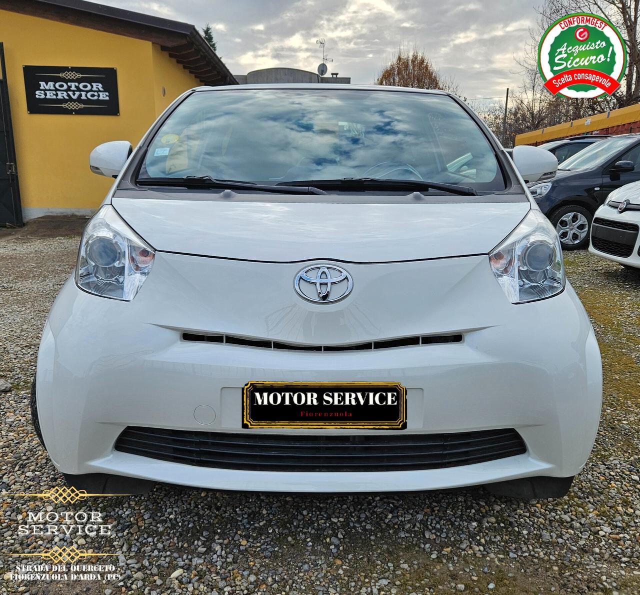 Toyota iQ 1.0 BIANCO PERLATO TETTO APRIBILE 89€MESE