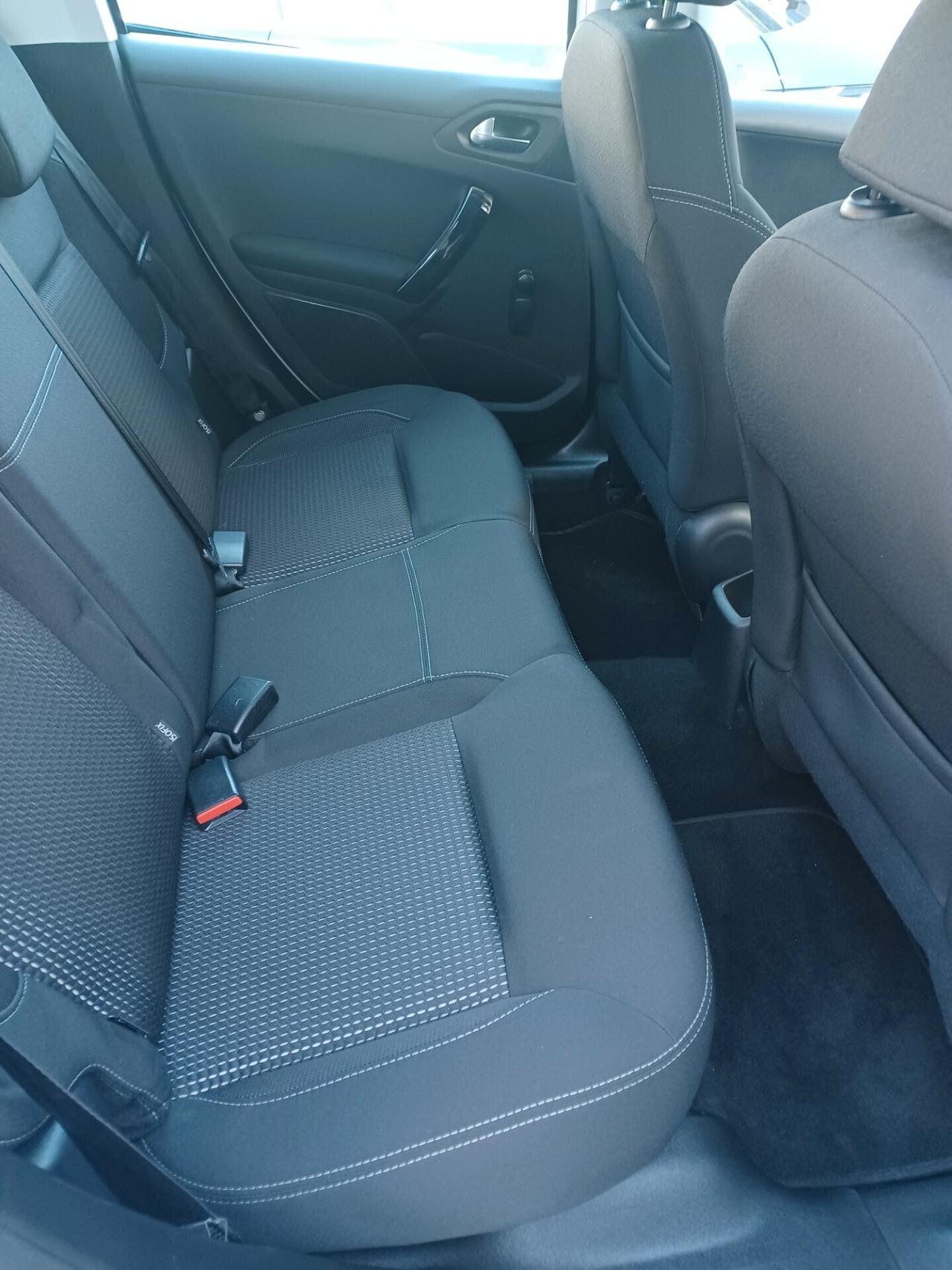 Peugeot 208 BlueHDi 5 porte ANNO 2021