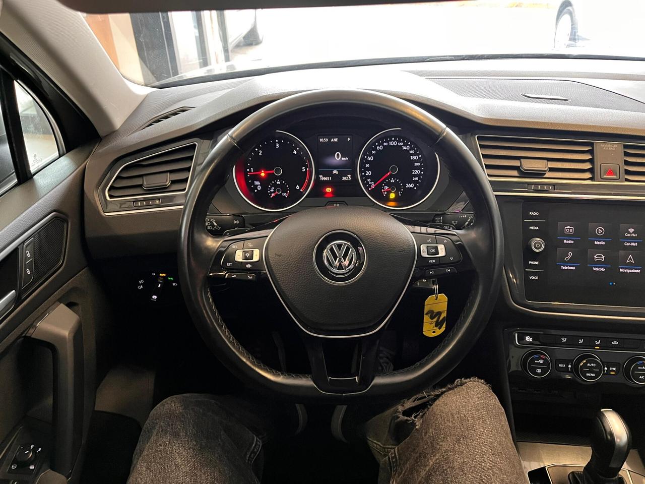 Volkswagen Tiguan 2.0 TDI SCR DSG Business BlueMotion Technology