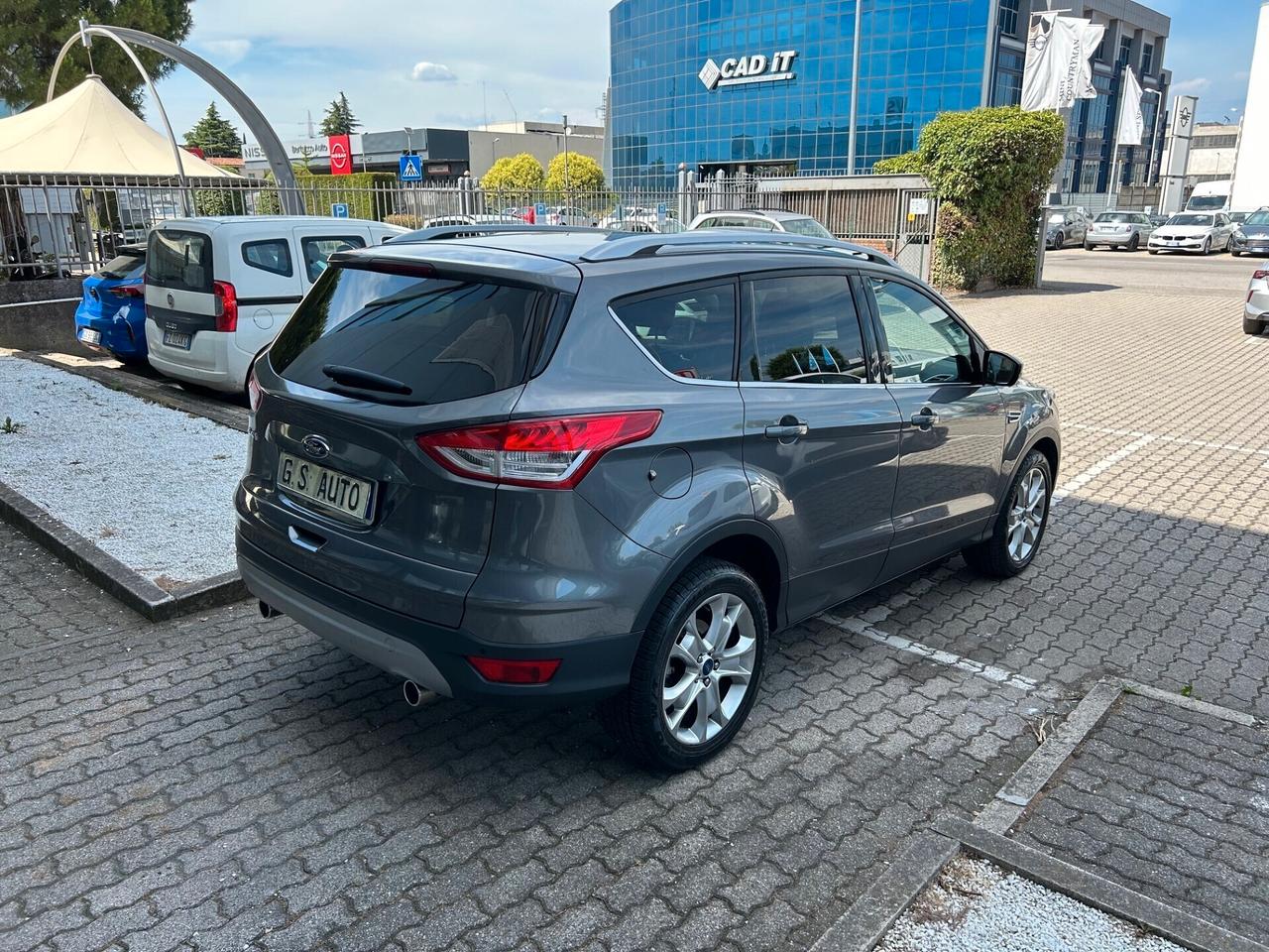 Ford Kuga 2.0 tdci Titanium 4wd 140cv powershift