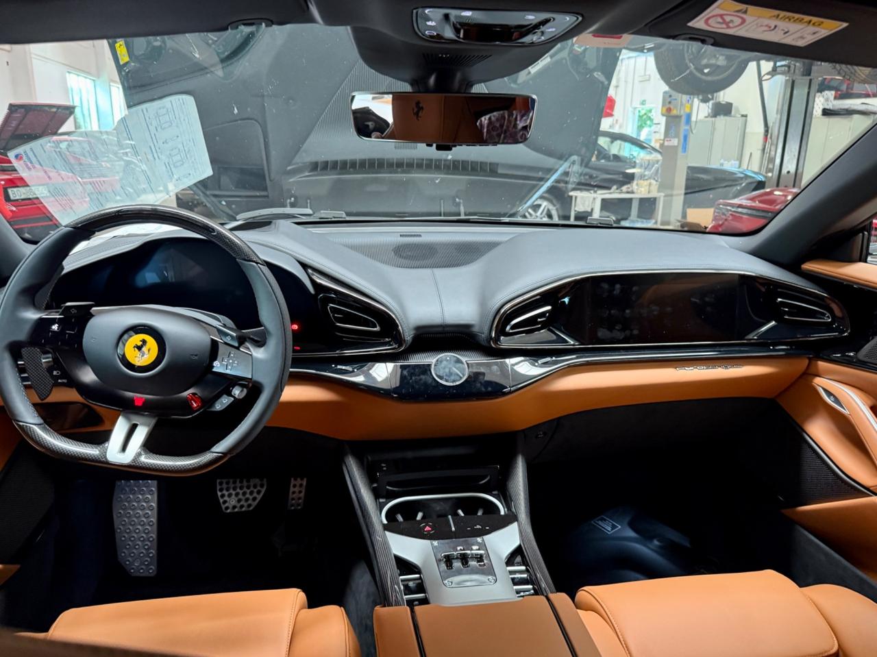 Ferrari Purosangue - SUBENTRO LEASING