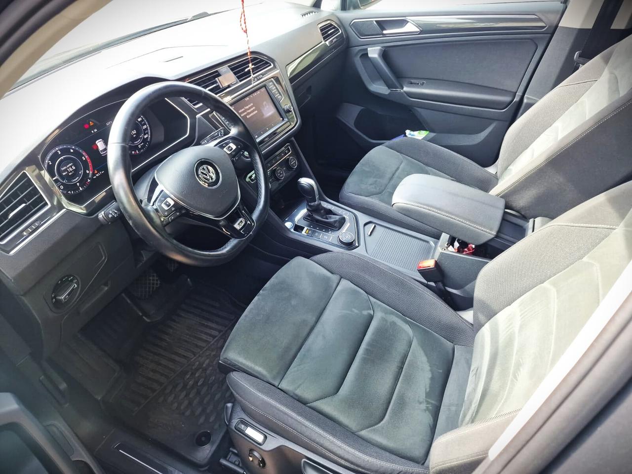VW TIGUAN 2.0 TDI R-Line DSG - 12/2016