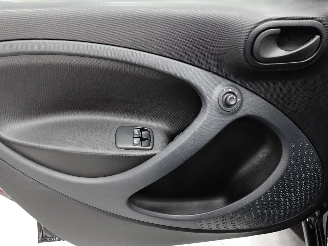 Smart Forfour 1.0 BZ 71 CV YOUNGSTER