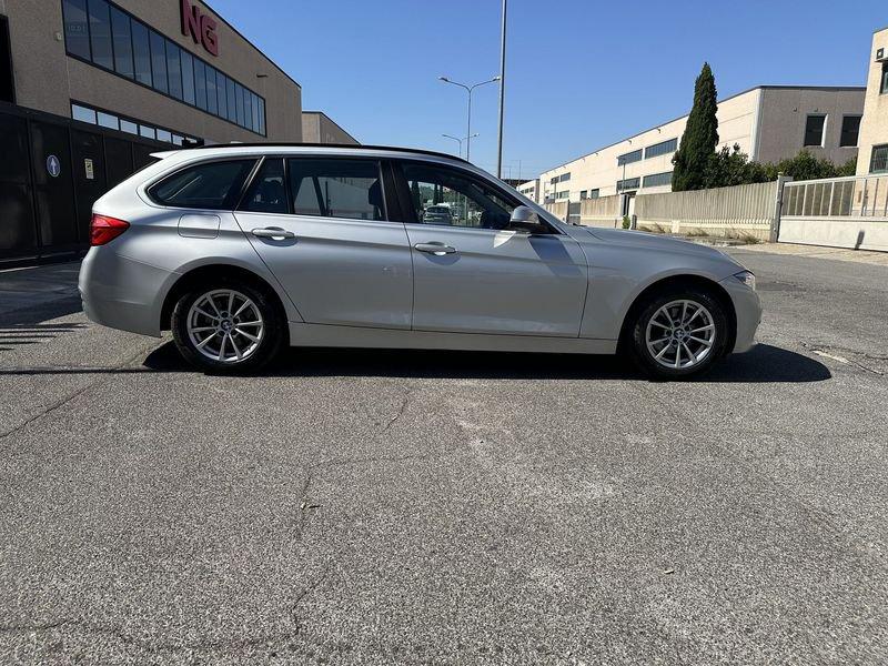 BMW Serie 3 318d Business Advantage Automatica 150cv