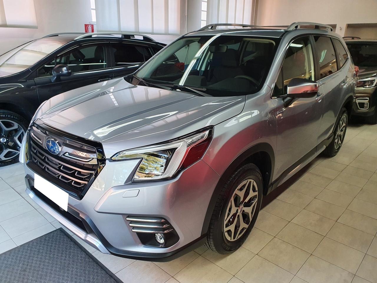 Subaru Forester 2.0 e-Boxer MHEV CVT Lineartronic Style - IBRIDA