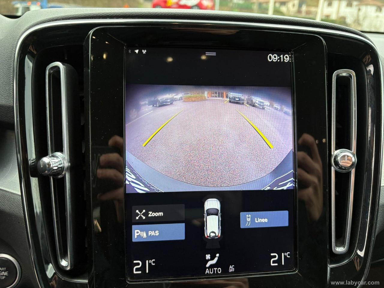 VOLVO XC40 D3 Geartronic Momentum