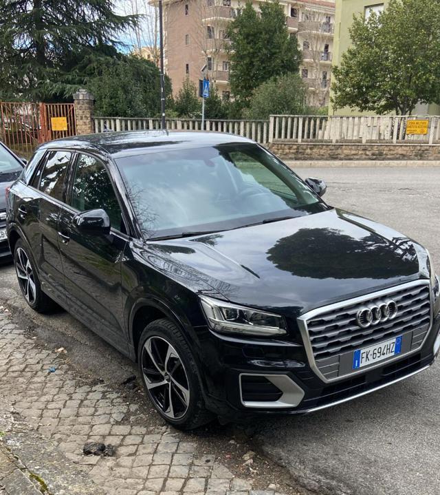 AUDI Q2 1.6 TDI Business Design
