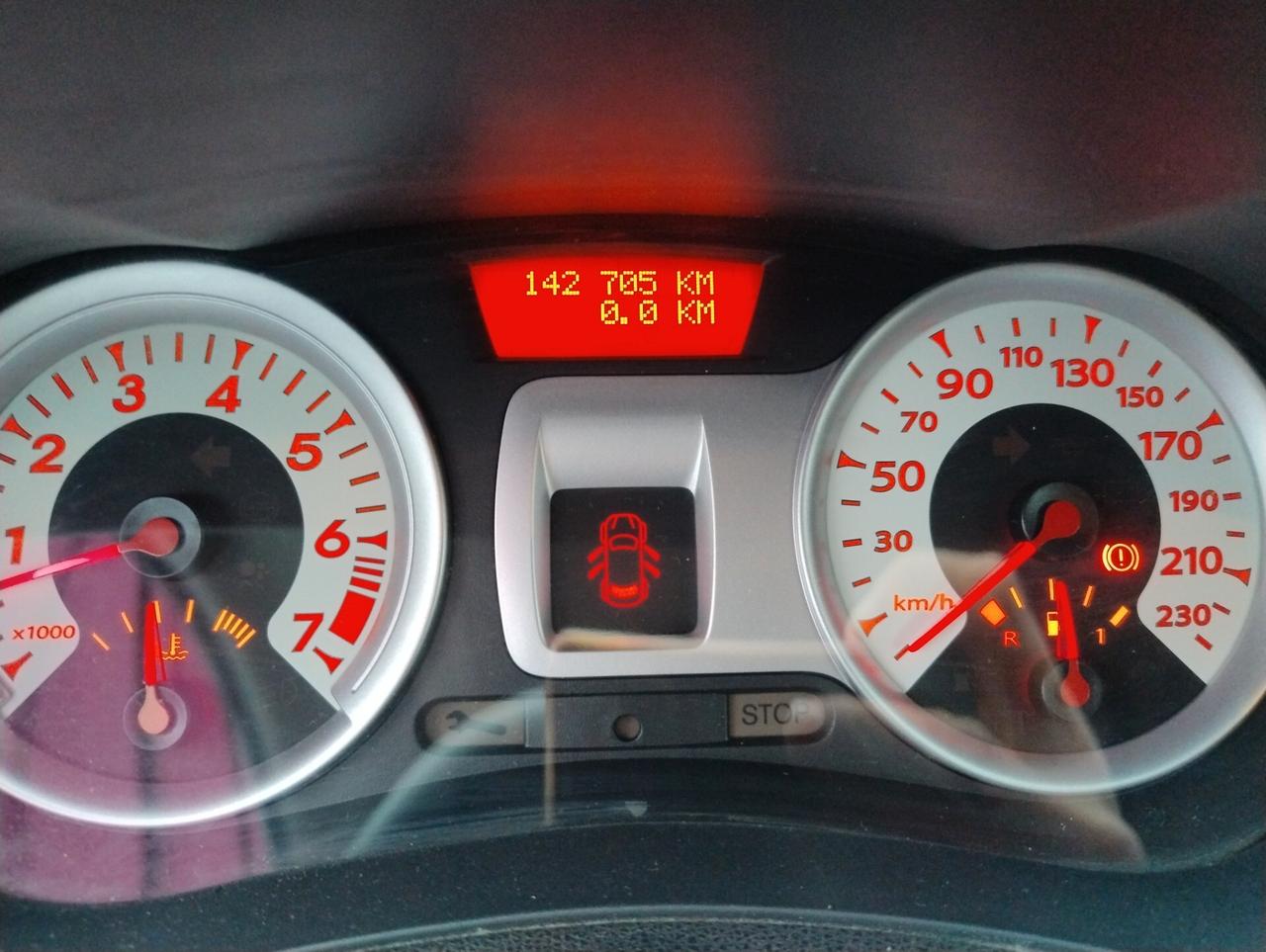 Renault Clio 1.2 16V 3 porte Le Iene