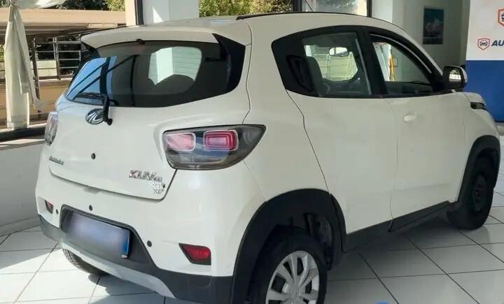 Mahindra KUV100 1.2 VVT K6+