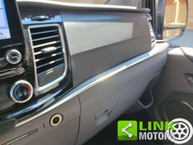FORD Transit Custom 320 2.0 TDCi 170 PC Combi Trend