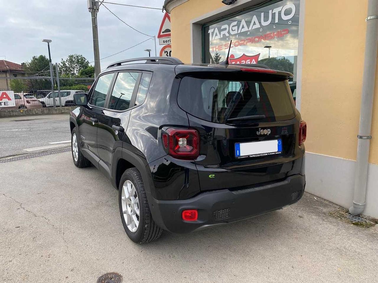 Jeep Renegade 1.5 Turbo T4 MHEV Altitude