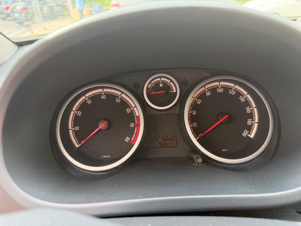 Opel Corsa 1.2 5 porte Cosmo