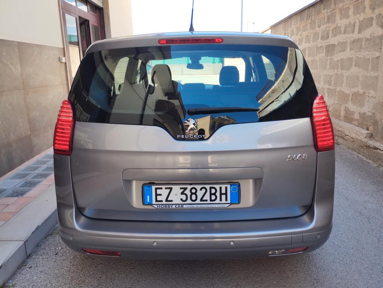 Peugeot 5008 BlueHDi 115cv SeS Business 7 posti