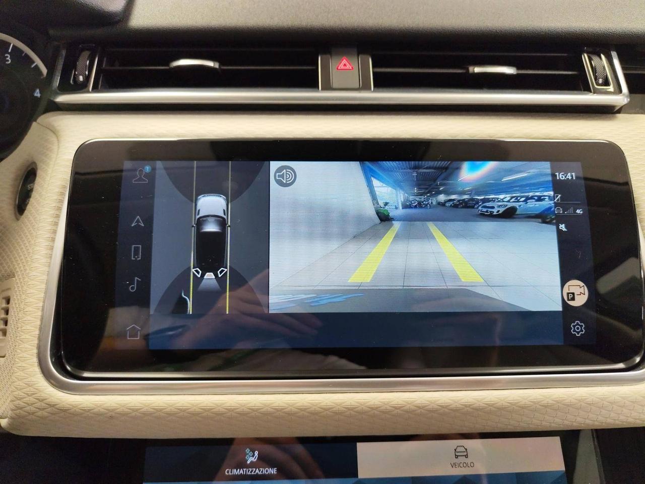 Land Rover Range Rover Velar 2.0d i4 mhev SE 4wd 204cv auto