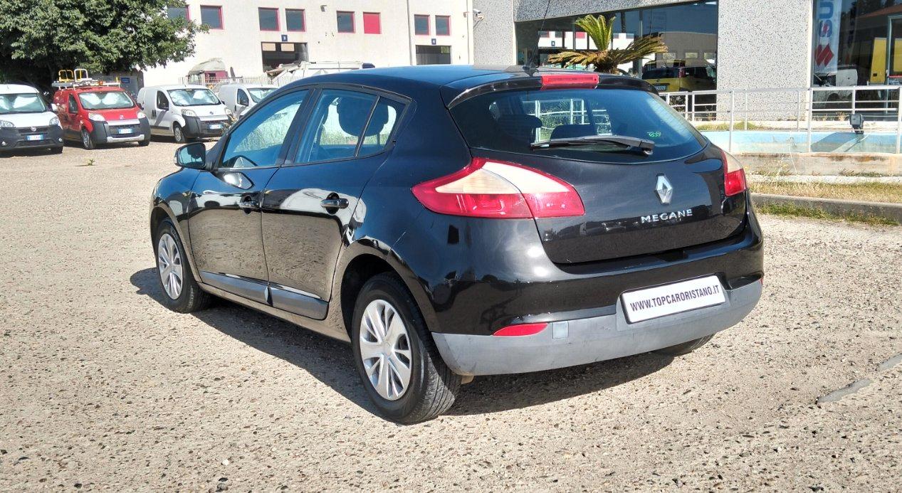 Renault Megane 5 Porte Megane 1.5 dci Confort 90cv