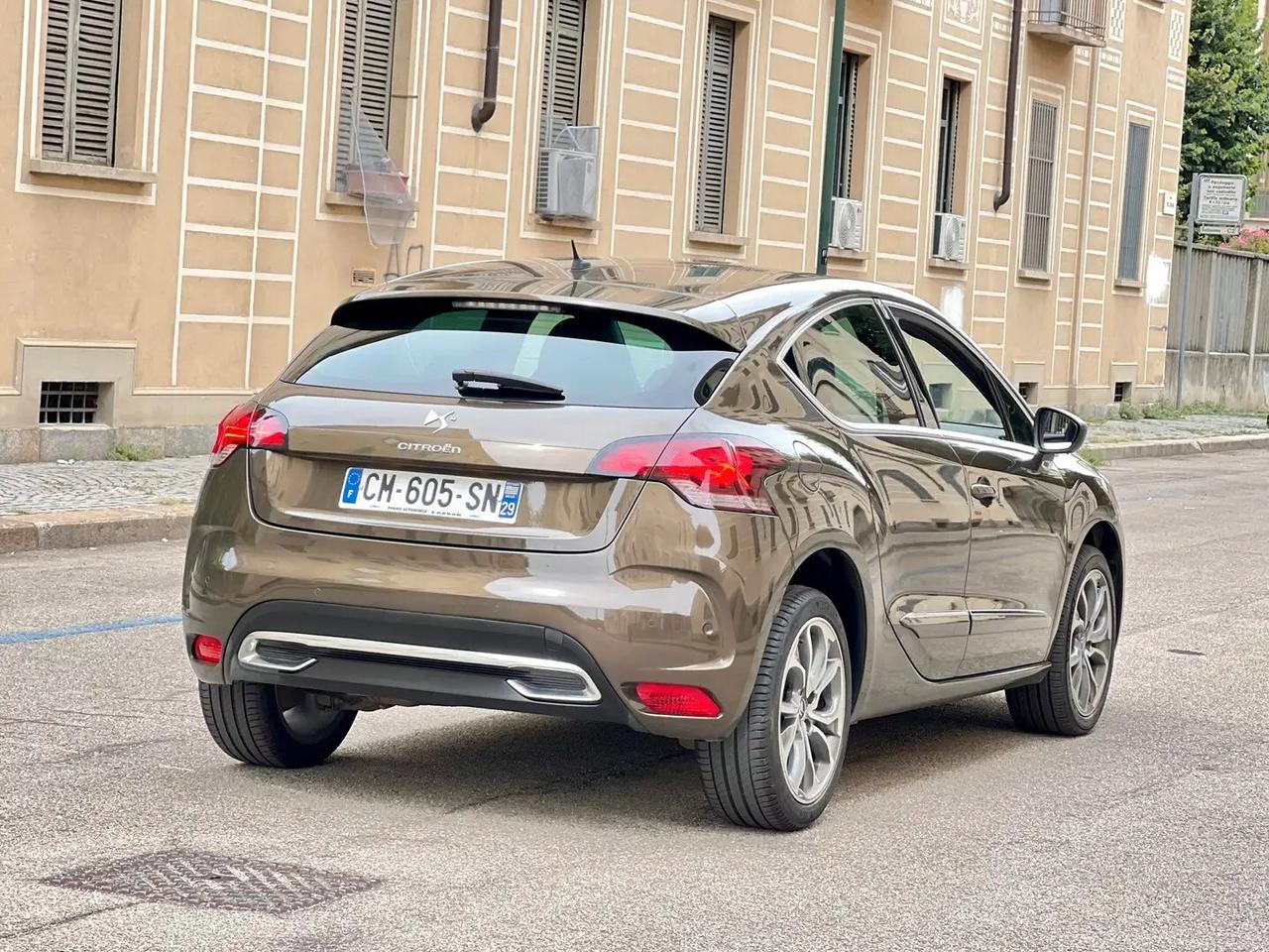 Ds DS4 Automobiles 4 1.6 Turbo THP 200cv Sport Chic