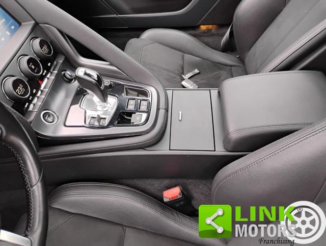 JAGUAR F-Type 2.0 aut. Coupé R-Dynamic