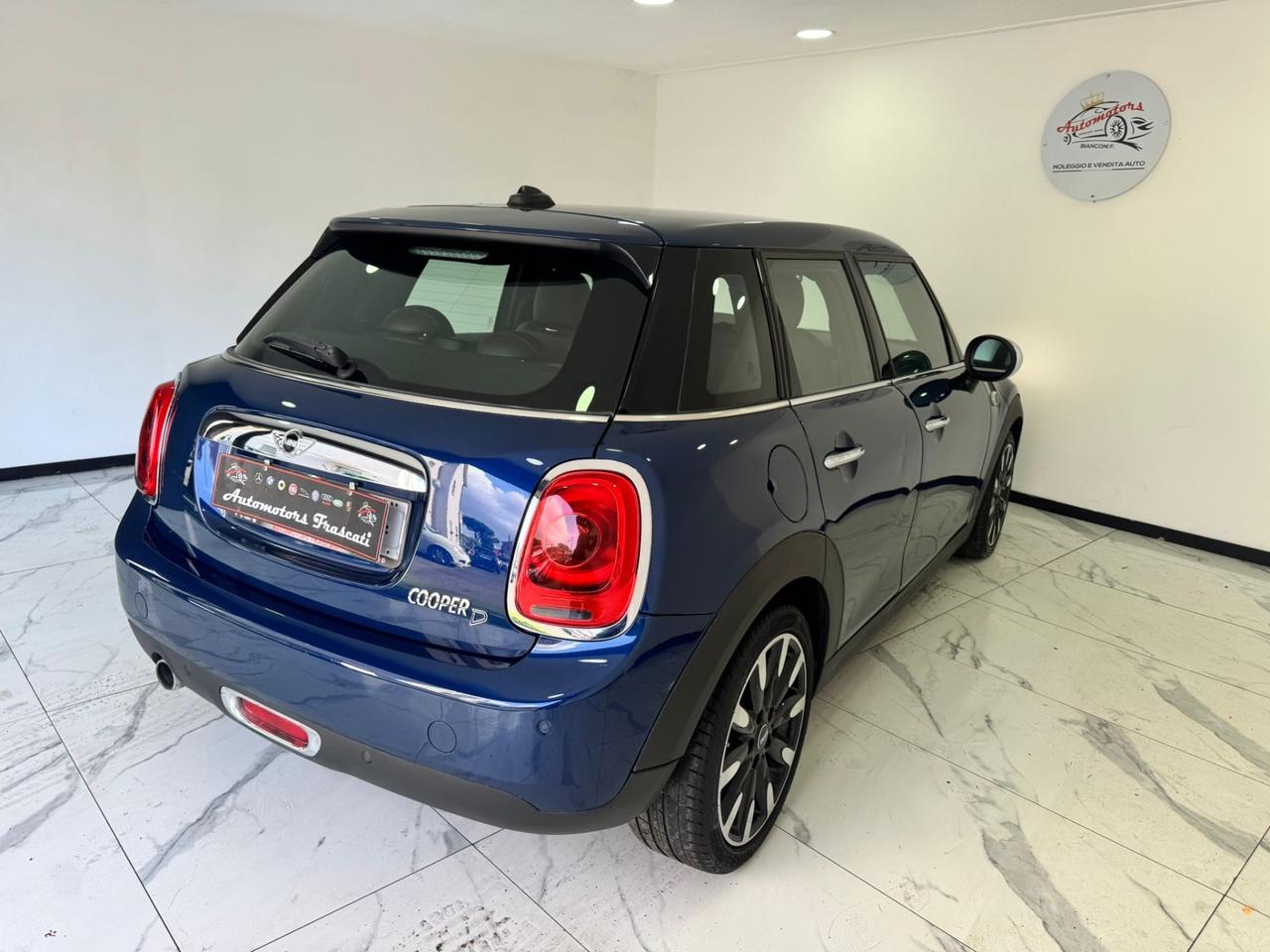 Mini 1.5 Cooper D 5 porte-LED -NAVI-GARANTITA-2014