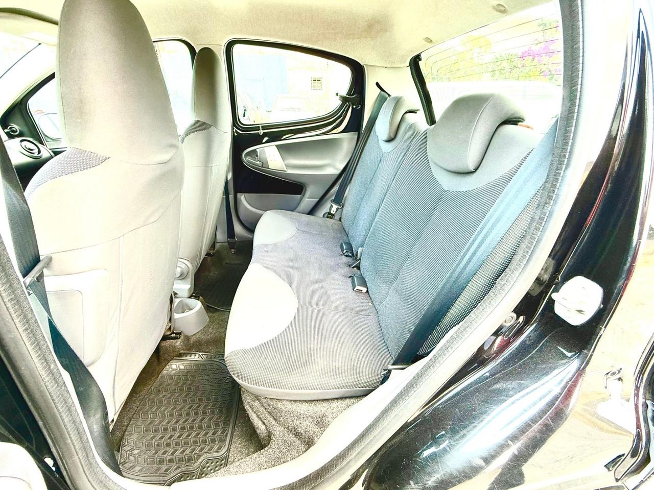Peugeot 107 1.0 68CV 5p- Neopatentati- C1 Aygo