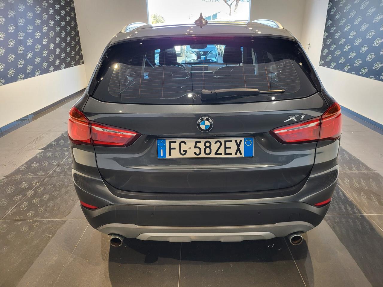 Bmw X1 - 2017 xDrive25d xLine